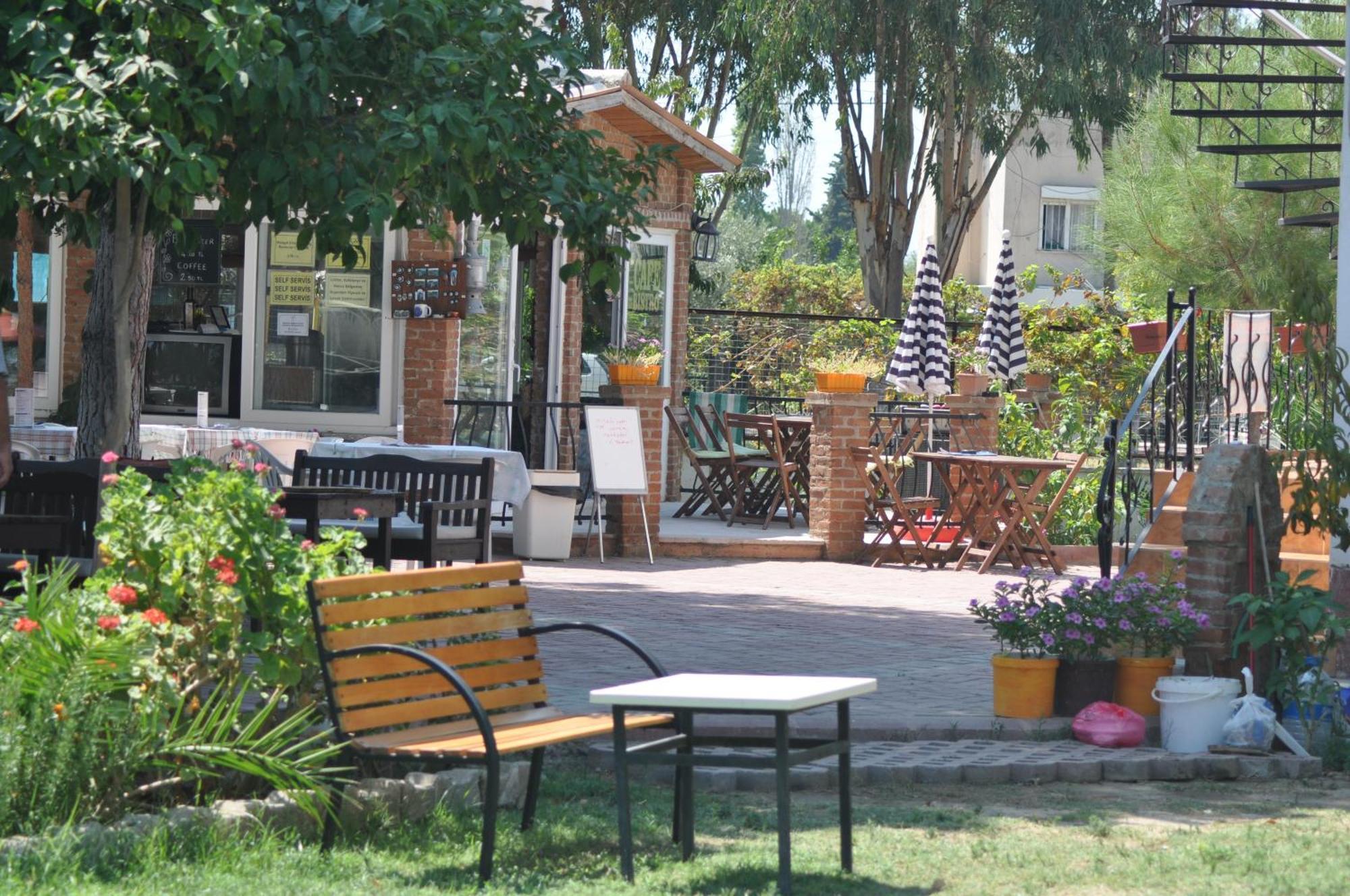 Mursel Garden Hotel Kusadasi Exterior photo