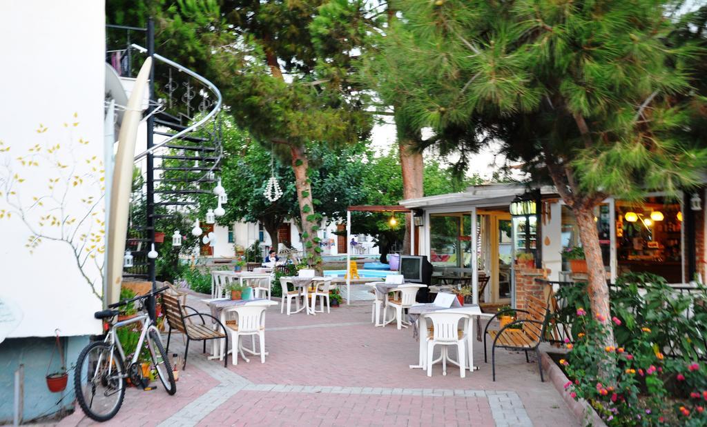 Mursel Garden Hotel Kusadasi Exterior photo